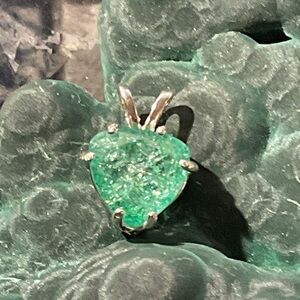 Emerald .925 Silver Pendant